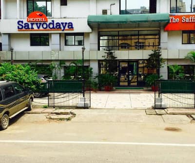 https://imgcld.yatra.com/ytimages/image/upload/t_hotel_yatra_city_desktop/v1447313293/Domestic Hotels/Hotels_Patna/Hotel Sarvodaya/Overview.jpg